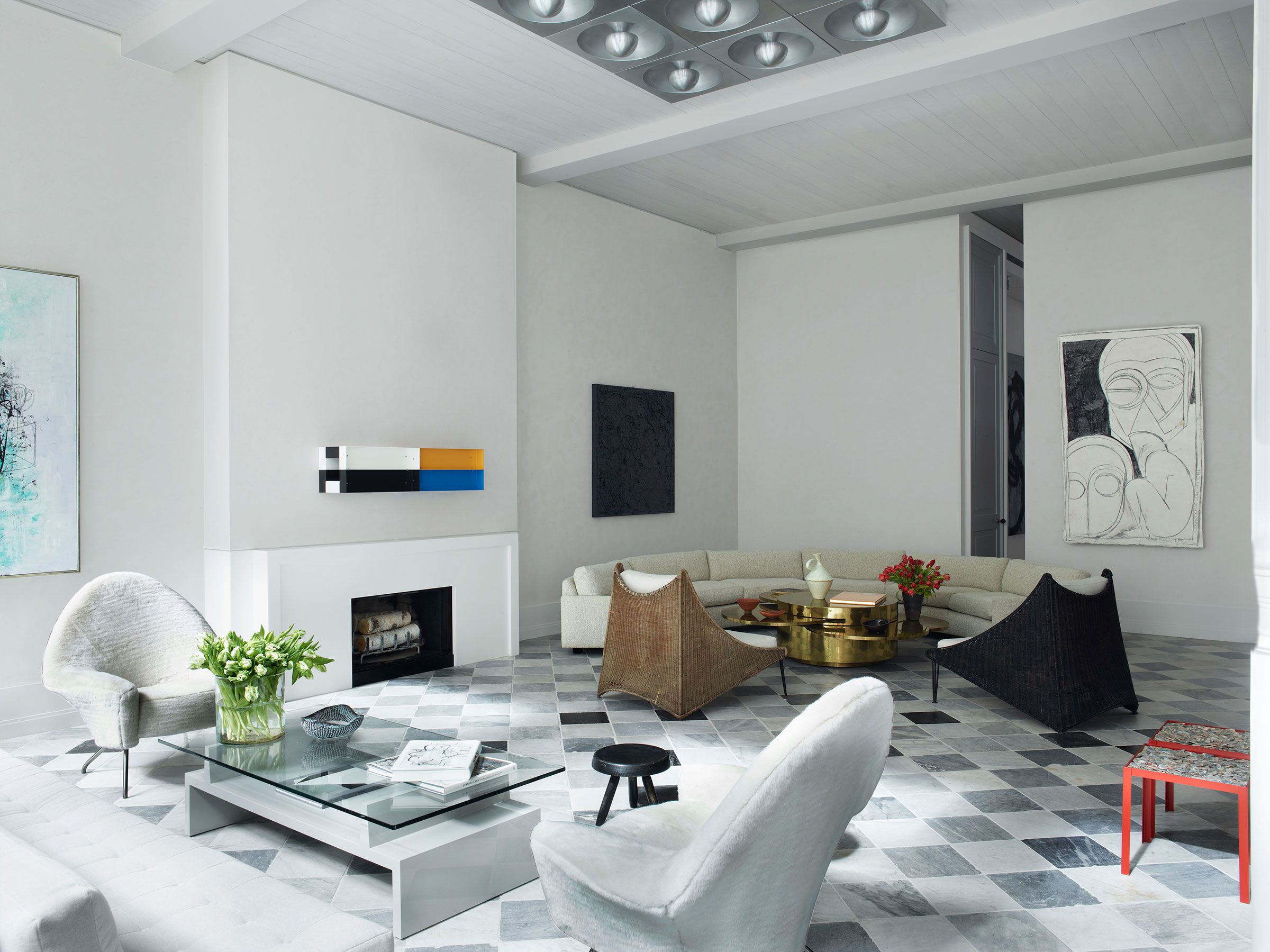 Soho loft transpires the owners sleek & influential style