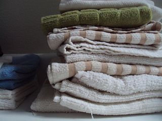 Textile, Wool, Woolen, Thread, Beige, Knitting, Natural material, Linens, Towel, Woven fabric, 