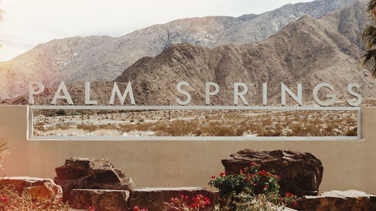 Palm Springs &  Fashion Finds Giveaway