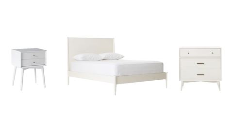 Product, Room, Wood, Drawer, Chest of drawers, Furniture, White, Bed, Wall, Bedding, 