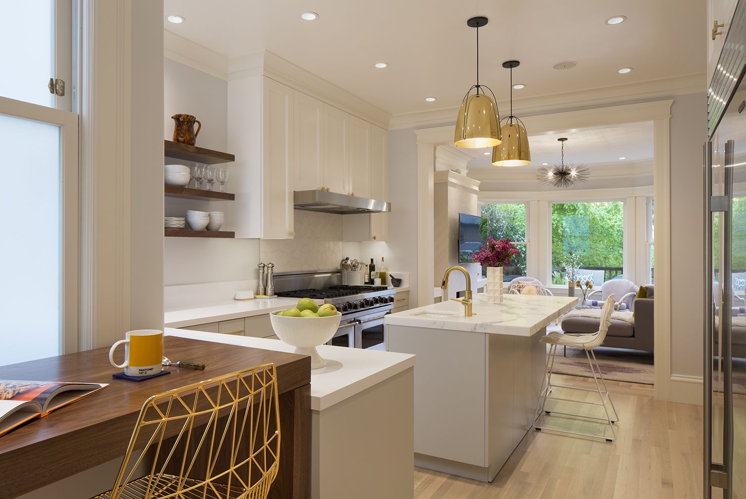 Best 25+ White kitchen designs ideas on Pinterest | White diy ...