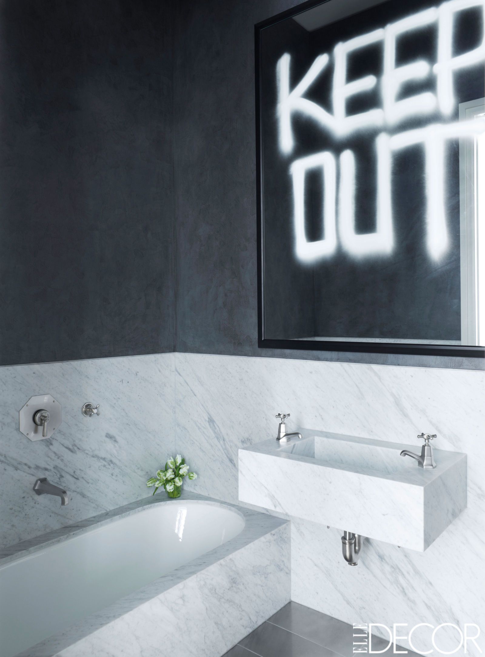 40+ Black & White Bathroom Design And Tile Ideas