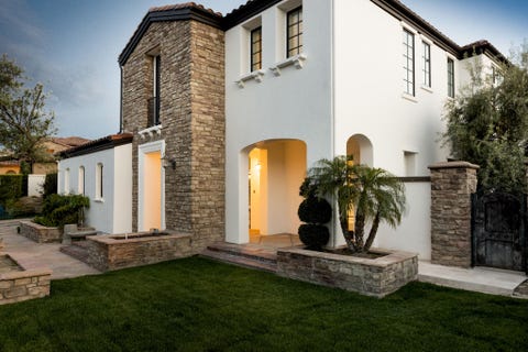 Kylie Jenners Calabasas House Sells For 315 Million Kardashian News
