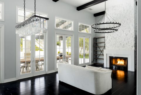 Kylie Jenners Calabasas House Sells For 315 Million Kardashian News