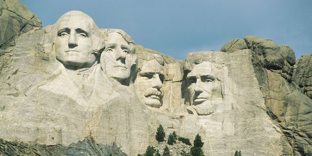 10-famous-landmarks-and-their-interesting-history-american-landmarks