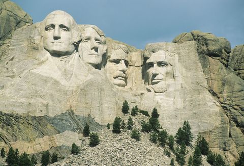 10 Famous Landmarks And Their Interesting History - American Landmarks