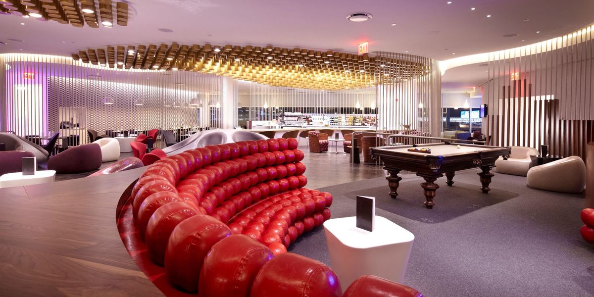 travel tips airport lounges