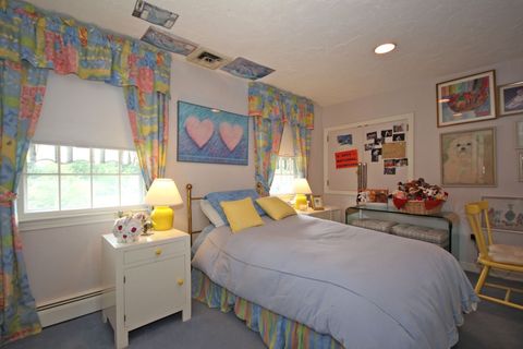 Room, Interior design, Lighting, Yellow, Wood, Floor, Bed, Textile, Wall, Furniture, 