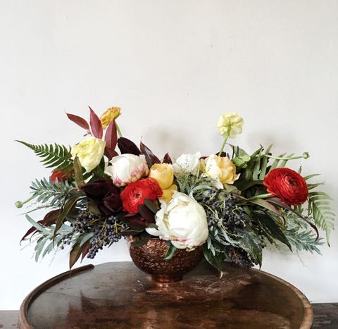 christmas centerpieces table floral centerpiece pollen courtesy