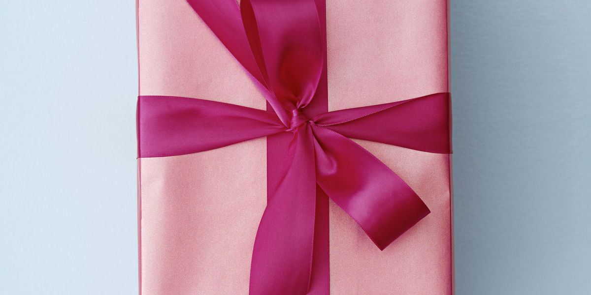 10 Worst Hostess Gifts - Bad Hostess Gift Ideas