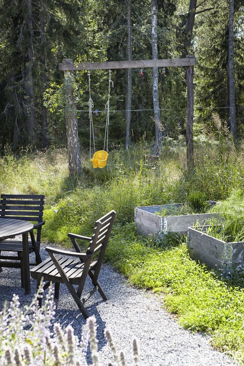 Tour A Minimalist Cottage With Scandinavian Design Summer House