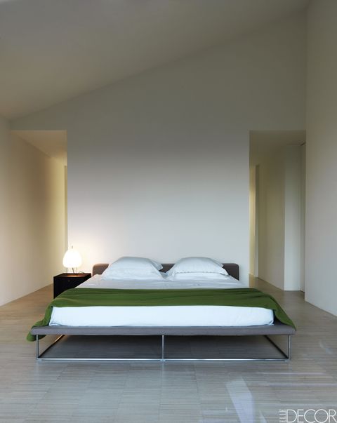 Bedroom, Furniture, Bed, Room, Bed frame, Property, Floor, Interior design, Bed sheet, Wall, 