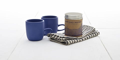 Chic Holiday Gifts For Women