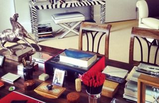 Carolina Herrera Office How To Organize Your Desk