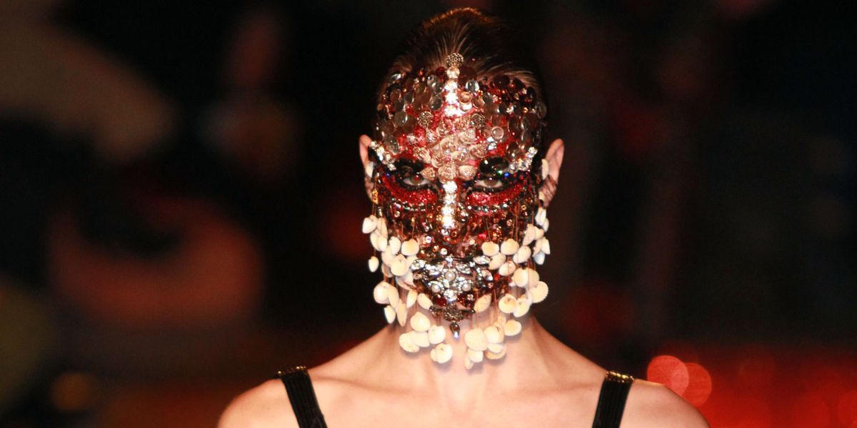 See Givenchy's Insane Shell and Crystal Mask Up-Close