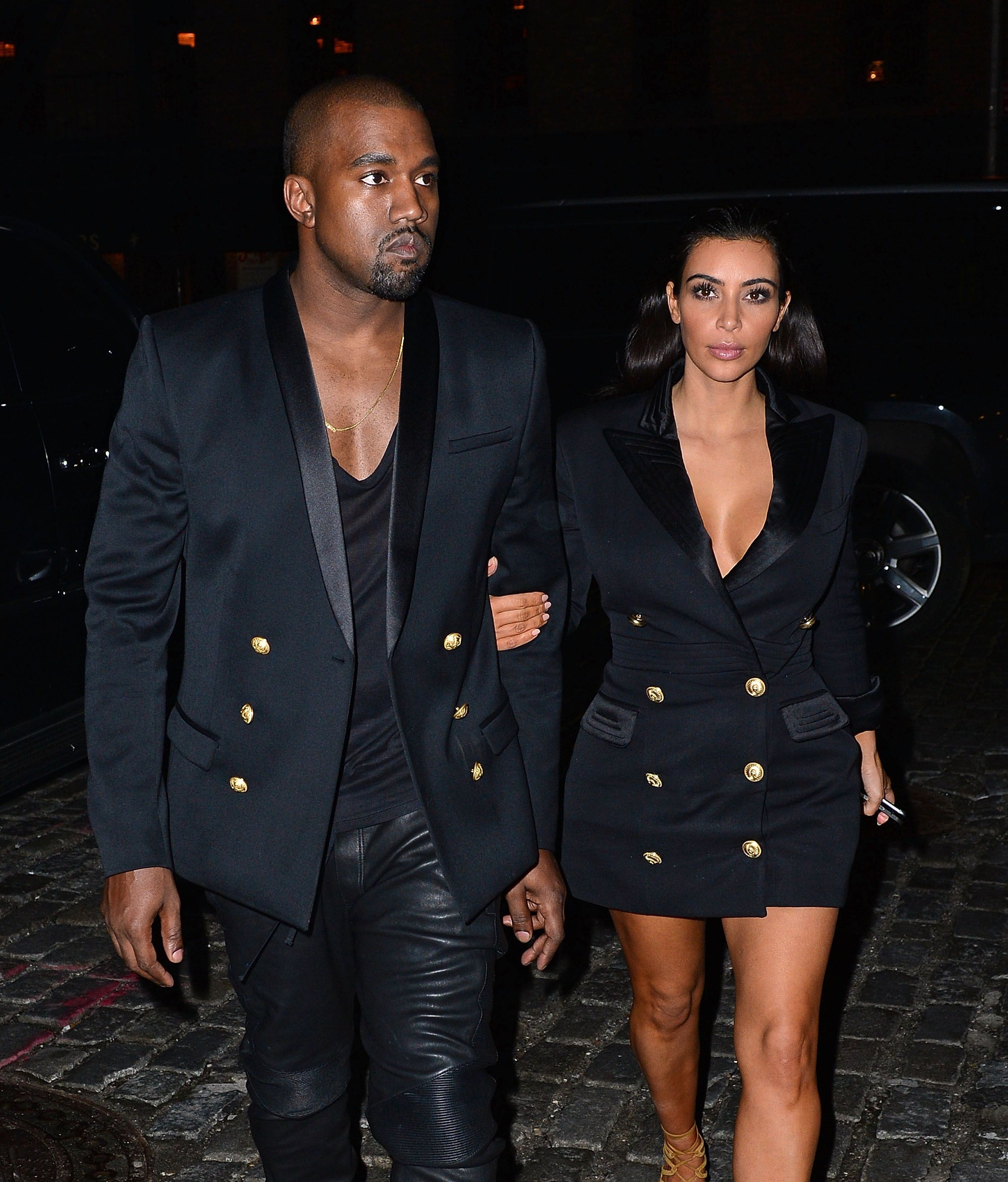 dressing alike