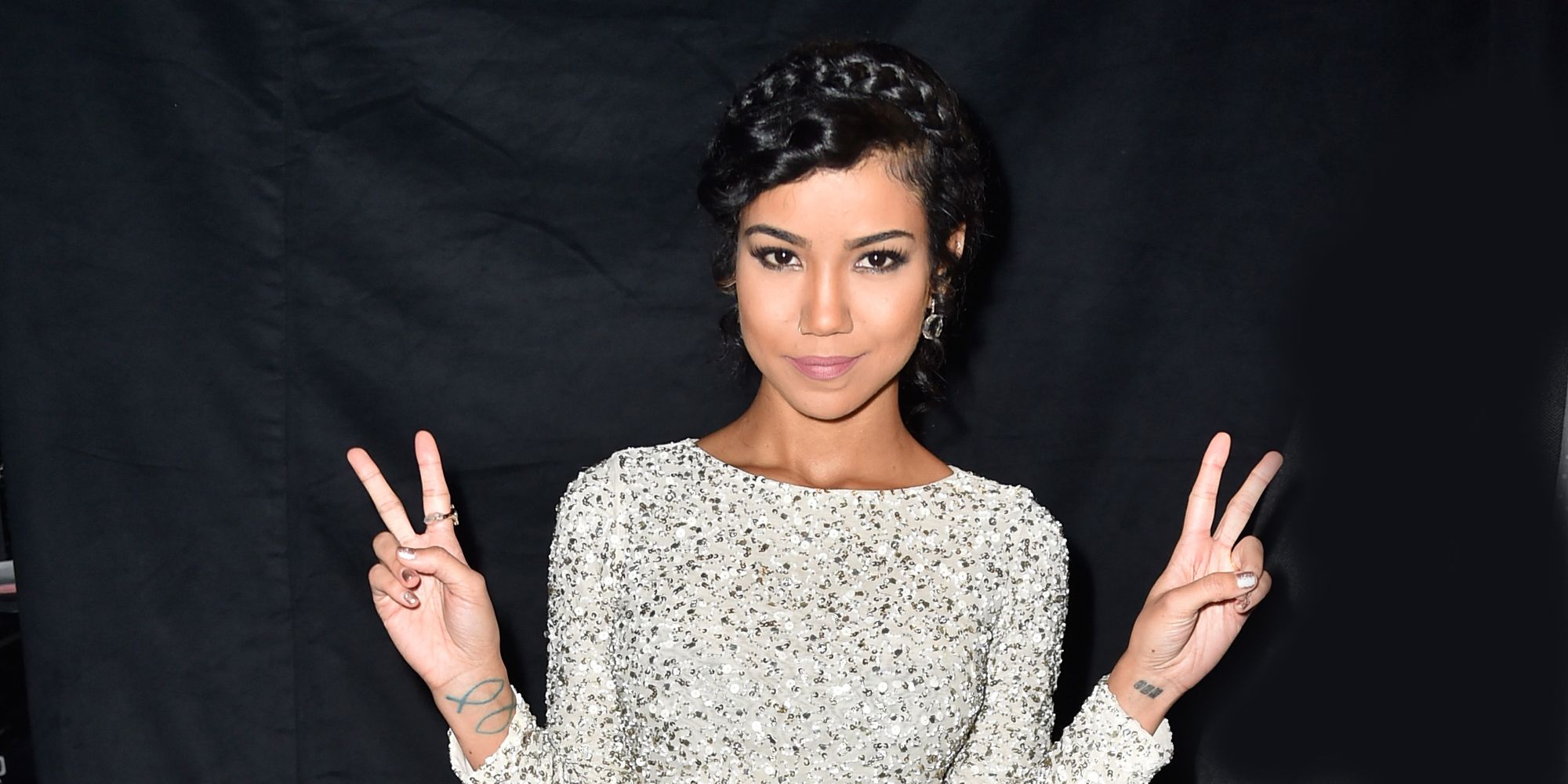 Jhene Aiko Shops In The Preteen Section Jhene Aiko On Crystals And Clothing Collection Soul Of Summer