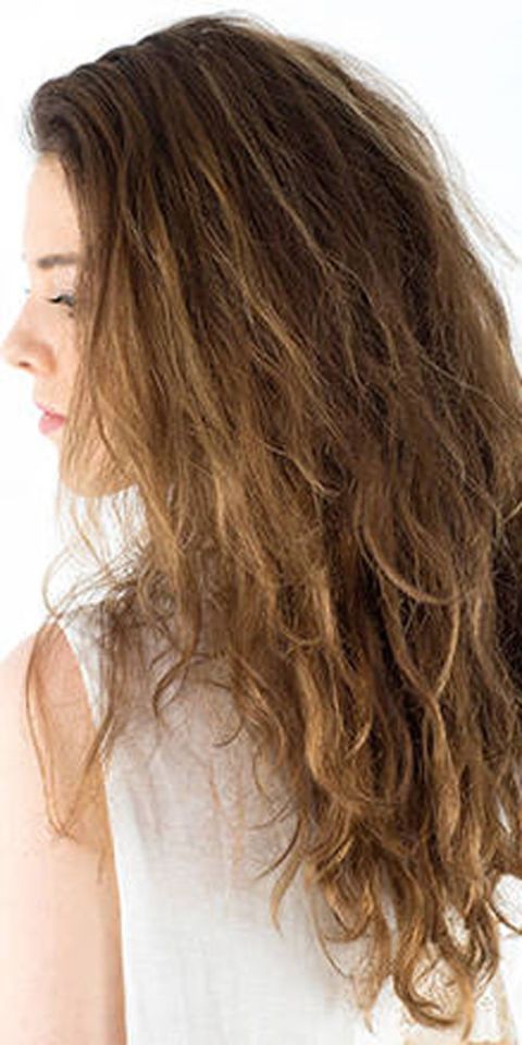 We set out to concoct a formula that creates gorgeous, mermaid-esque waves without any of the usual crunchy texture. <a target="_blank" href="http://www.elle.com/beauty/hair/news/a15018/diy-sea-salt-spray-perfect-beach-waves/">Mission accomplished.</a>
