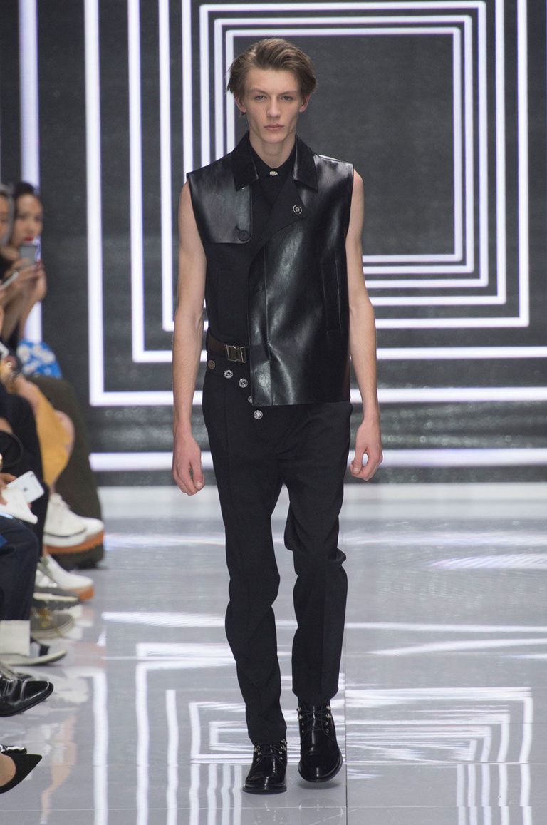 Versus Versace Spring 2016 Ready-to-Wear Collection