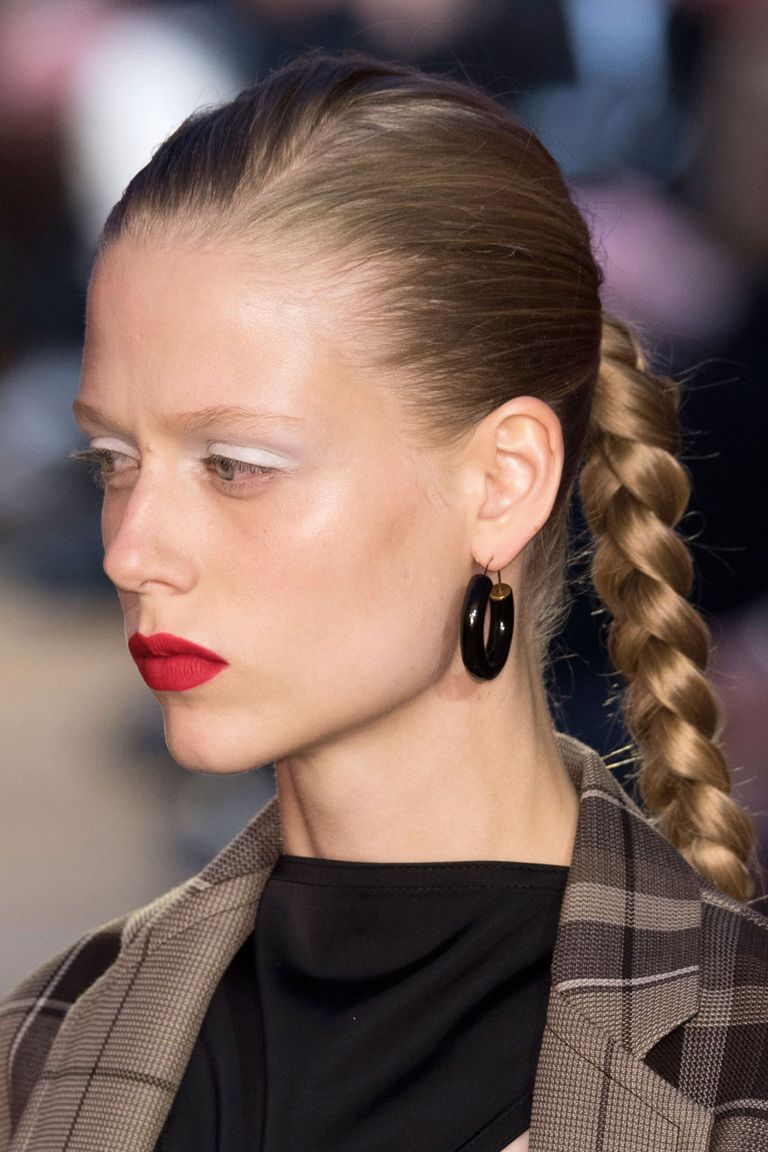 The Best Beauty Looks From Paris Fashion Week Spring 2016