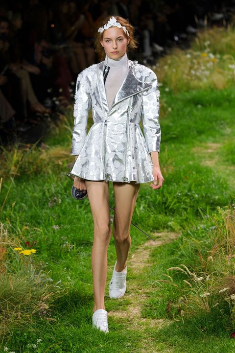 Moncler Gamme Rouge Spring 2016 Ready-to-Wear Collection