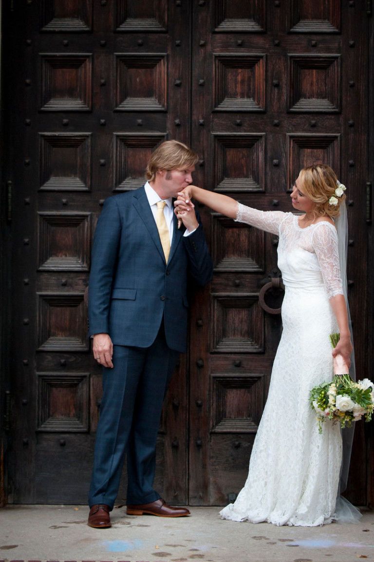pregnant in a wedding dress
