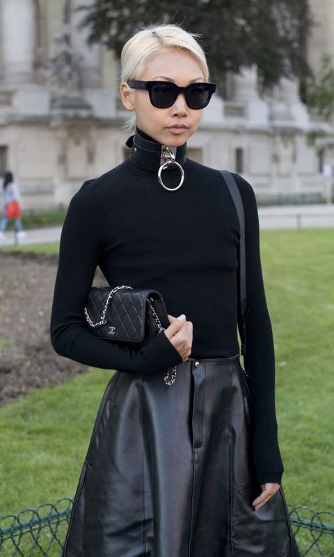 <p>Accessorize like a pro by wearing the necklace <em>over </em><span class="redactor-invisible-space">a turtleneck. </span></p>