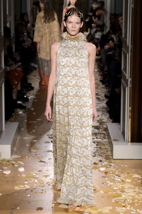 All the Looks From the Valentino Spring/Summer 2016 Haute Couture Show