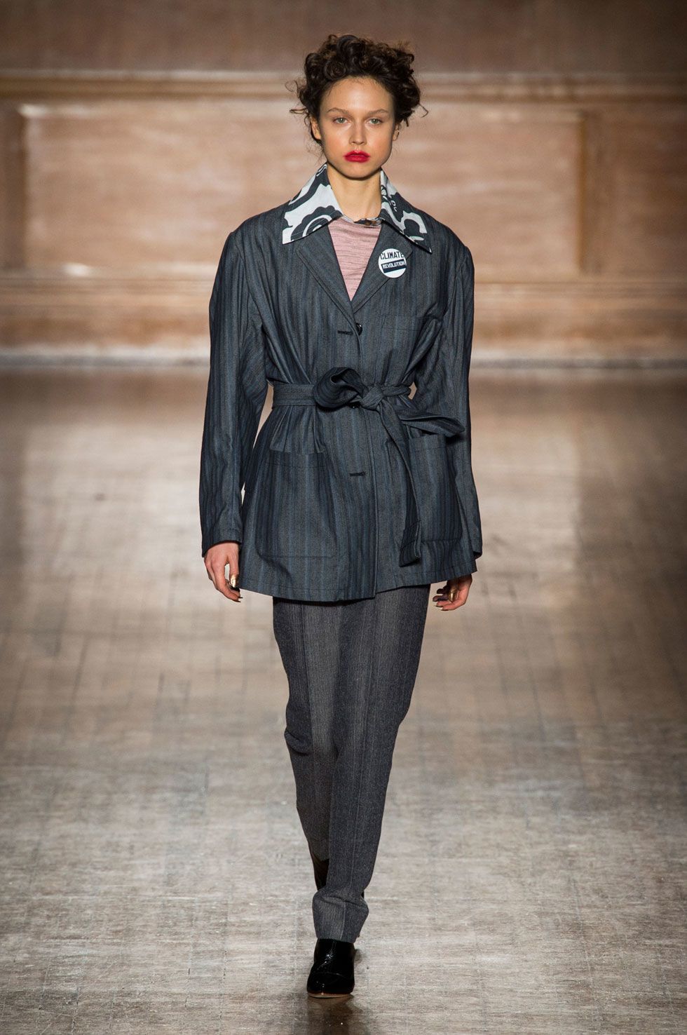 viviennewestwood REDLABEL ダブルブレスト　コート All the Looks From the Vivienne Westwood Red Label Fall 2016
