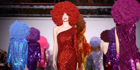 Red, Mannequin, Wig, Jheri curl, Magenta, Red hair, Fashion, Ringlet, Violet, Artificial hair integrations, 
