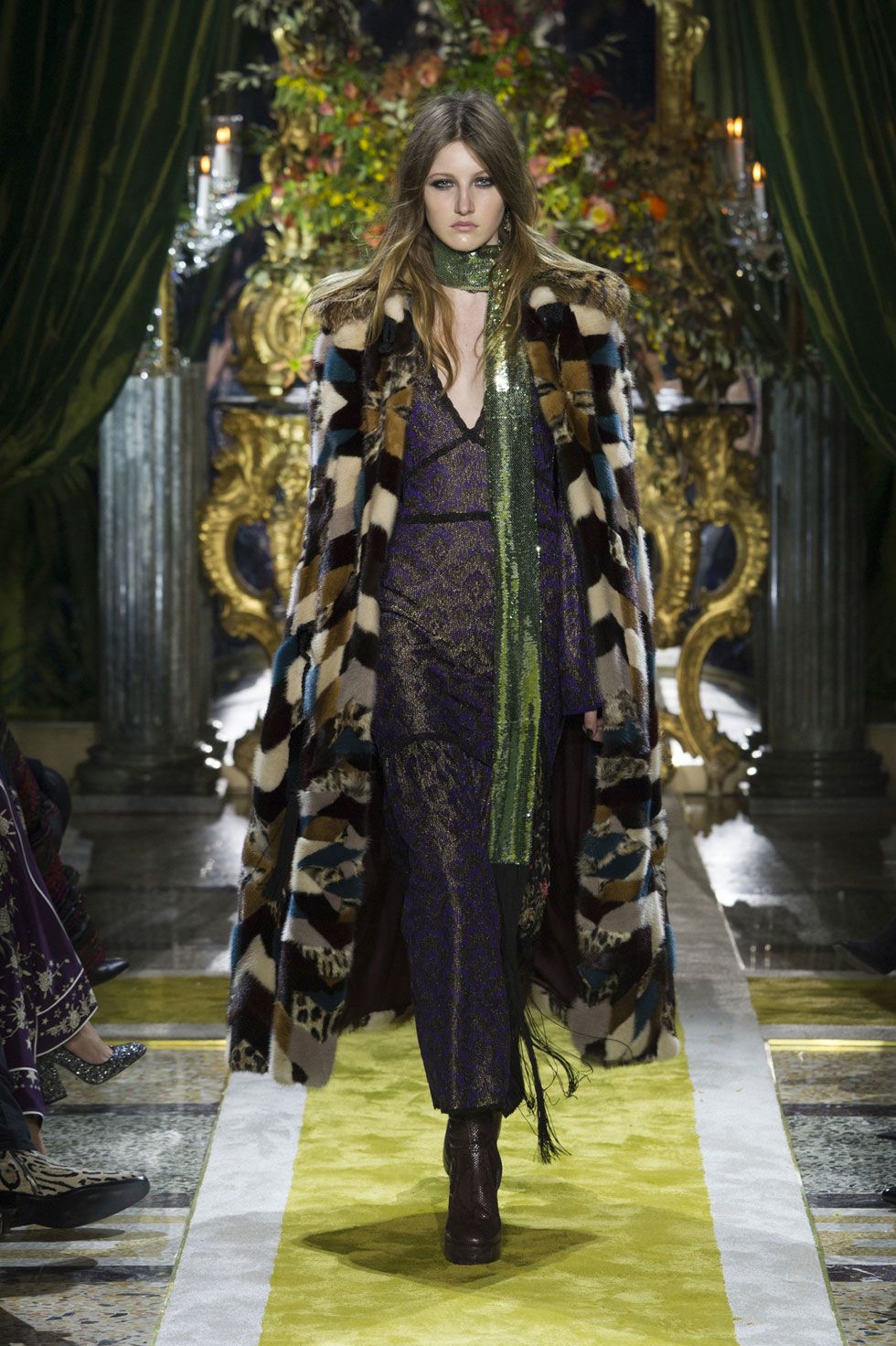 All the Looks From the Roberto Cavalli Fall 2016 Ready-to-Wear Show