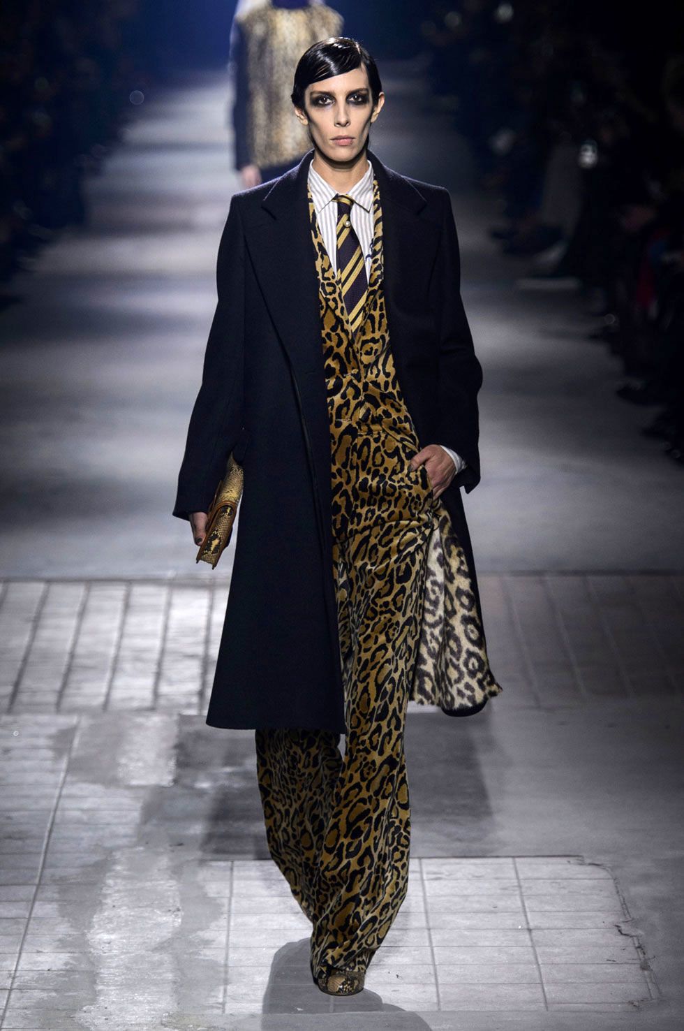 All the Looks From the Dries Van Noten Fall 2016 Ready-to-Wear Show