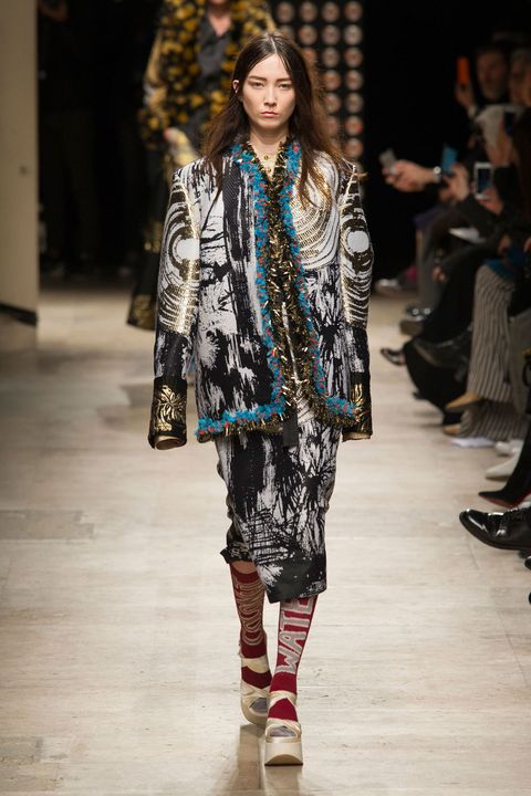 All the Looks From the Vivienne Westwood Fall 2016 Ready-to-Wear Show