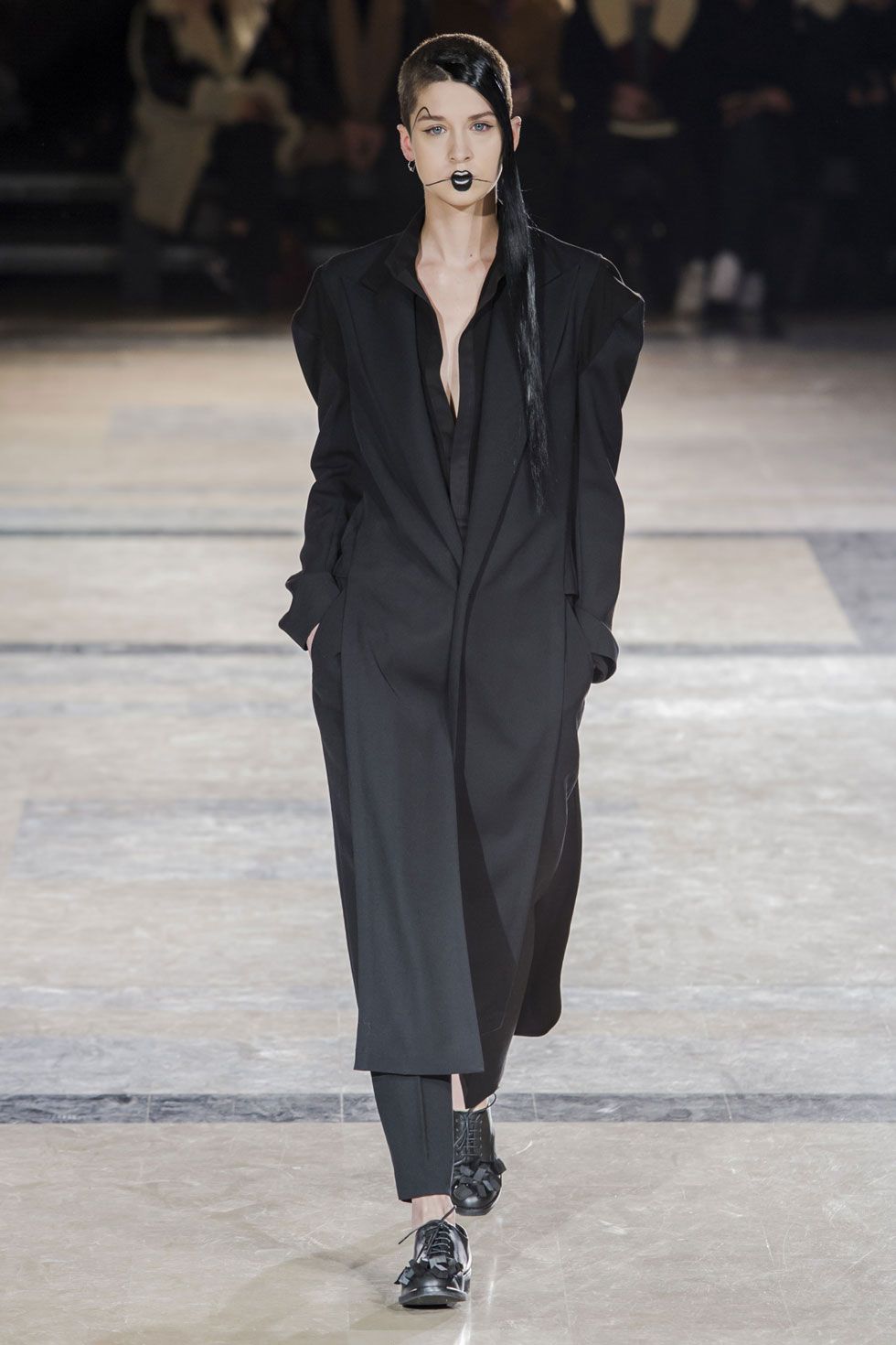 All the Looks From the Yohji Yamamoto Fall 2016 Ready-to-Wear Show