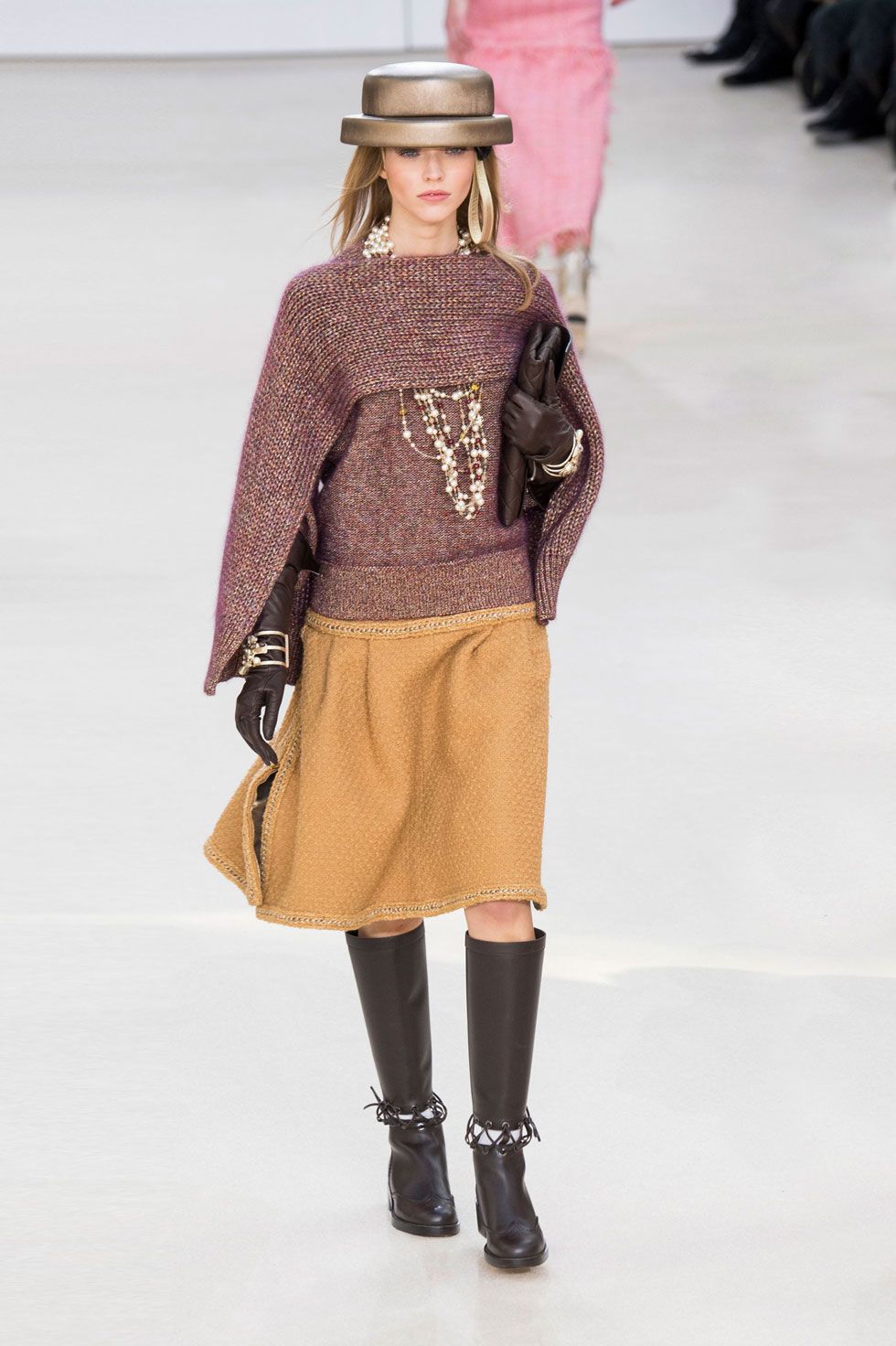 Chanel Ready To Wear Fashion Show, Collection Fall Winter 2016 presented  during Paris Fashion Week 0034 – NOWFASHION