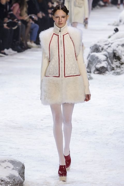 All the Looks From the Moncler Gamme Rouge Fall 2016 Ready-to-Wear Show