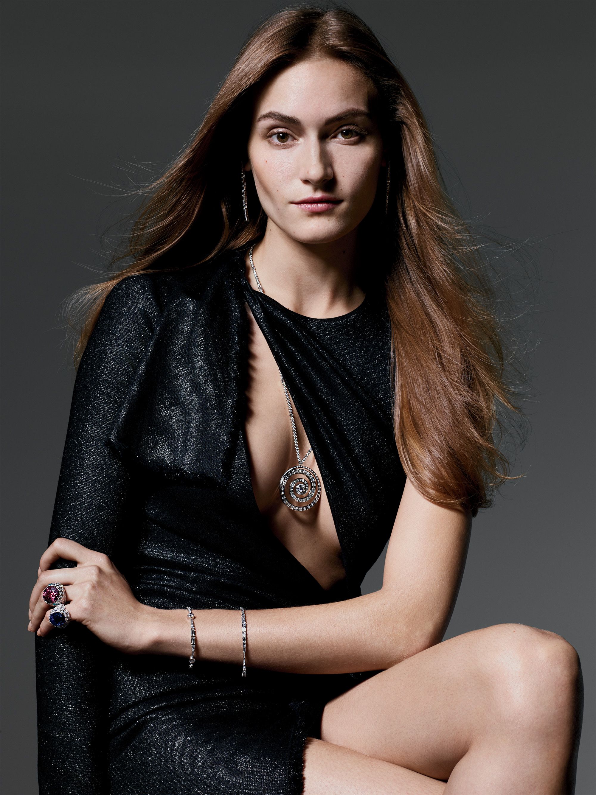 WHAT THE ELLE MAGAZINE EDITORS SMOKE WHAT THE ELLE MAGAZINE EDITORS SMOKE