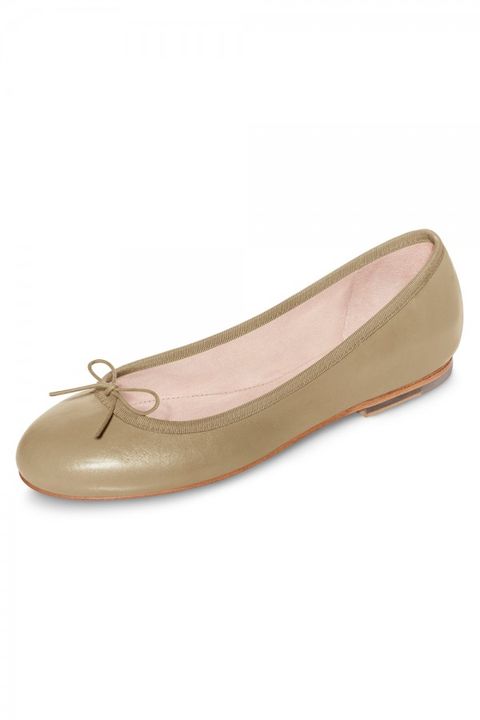 Brown, Tan, Beige, Ballet flat, Natural material, Leather, Fashion design, 