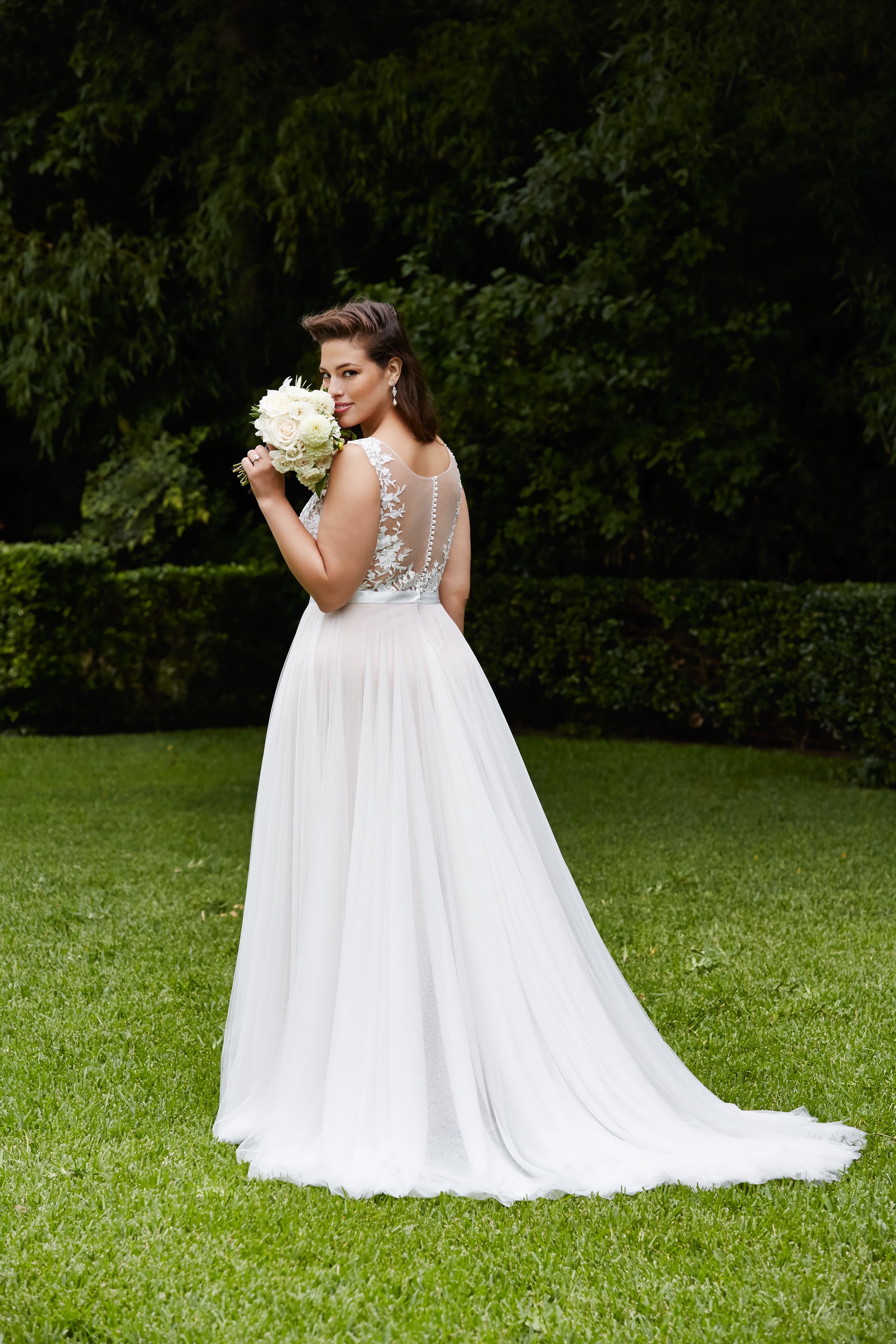 10 Plus Size Wedding Dresses | Ditalia