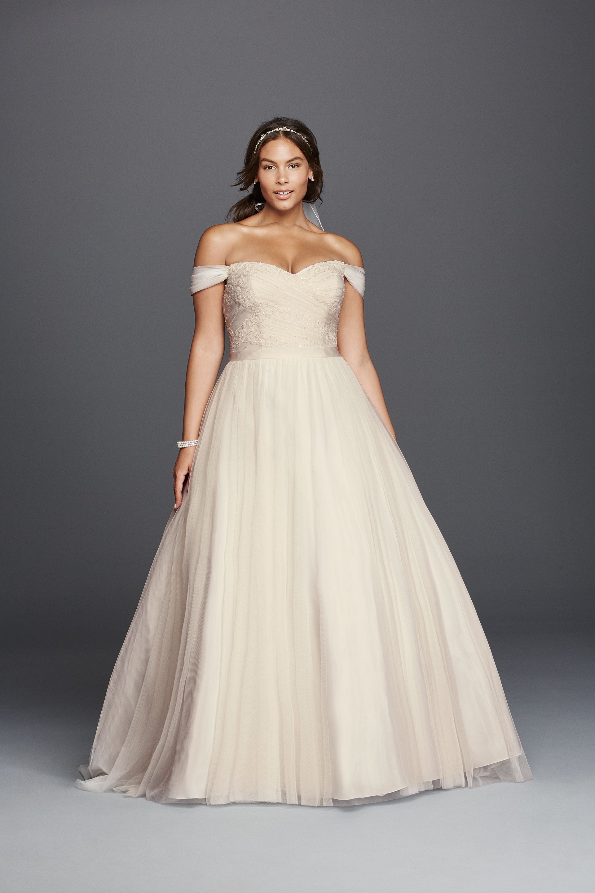 David's bridal fashion valley store