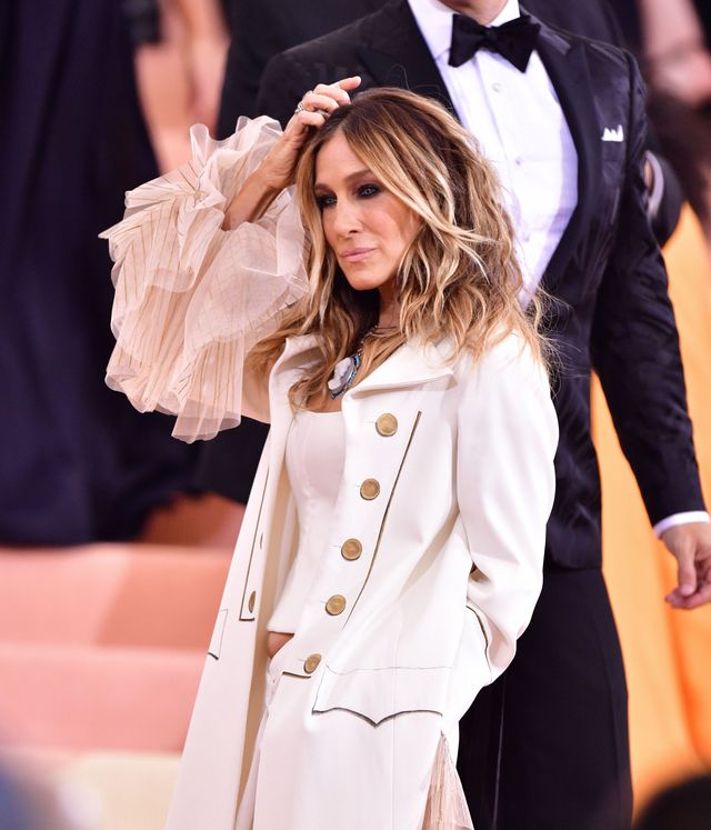 Sarah Jessica Parker's Met Gala Outfits: Photos of Fashion