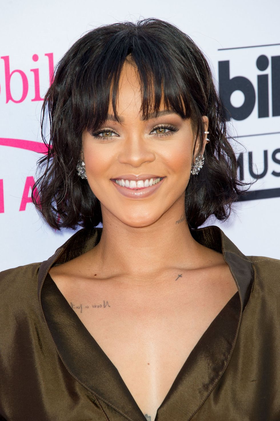 112 Hairstyles With Bangs You'll Want to Copy - Celebrity Haircuts With  Bangs