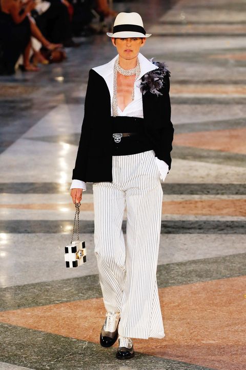 All the Looks From the Chanel 2017 Cruise Collection