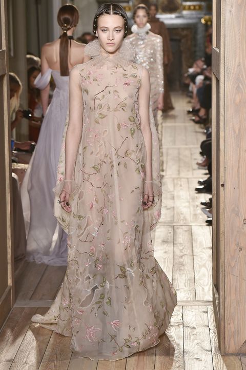 All the Looks from the Valentino Fall 2016 Couture Collection