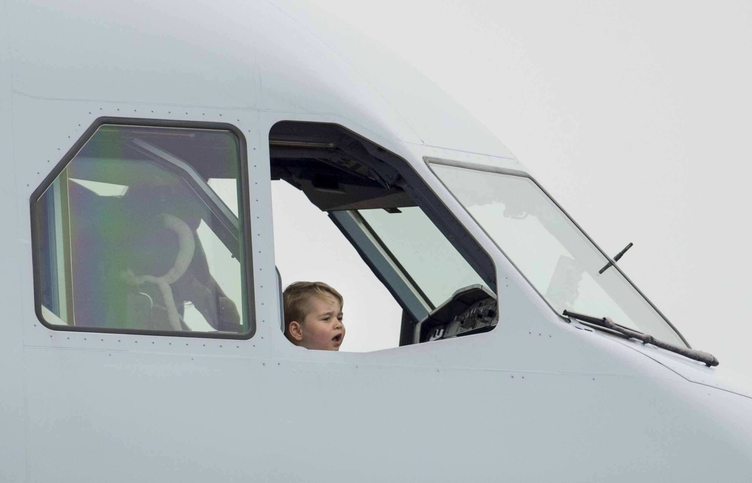 Prince George Being Adorable At Military Air Show - Cute Prince George ...