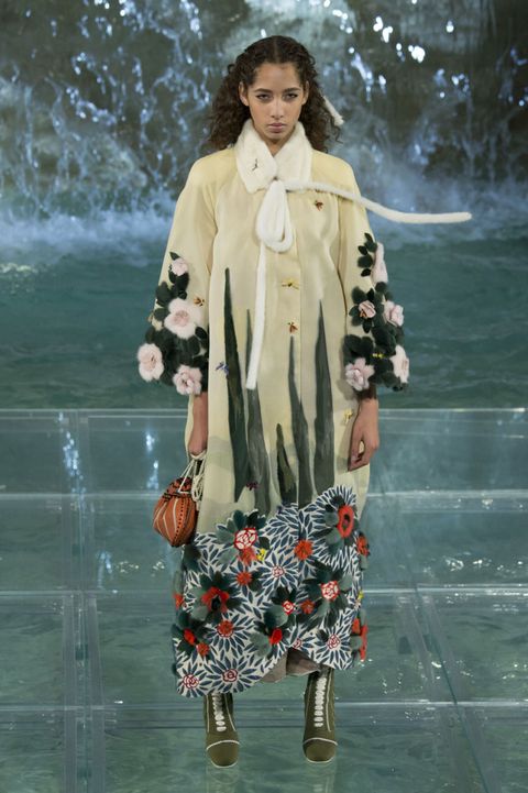 All of the Looks From the Fendi Fall 2016 Couture Collection