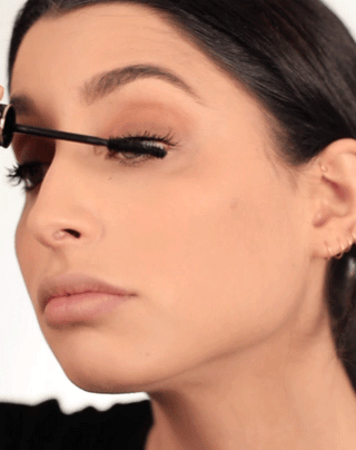 Kylie Jenner 15 Step Makeup Routine We Tried Kylies Beauty Routine