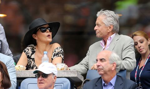21 Celebrities Looking Gloriously Bored at Sports Games