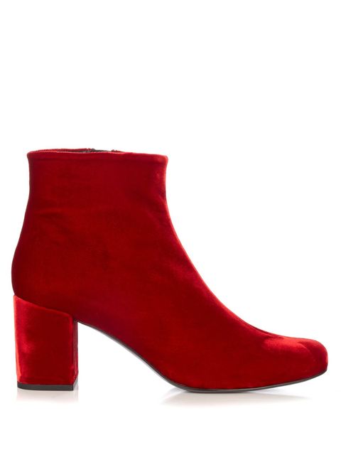 Footwear, Shoe, Red, Carmine, Boot, Maroon, Leather, Fashion design, Coquelicot, Buckle, 