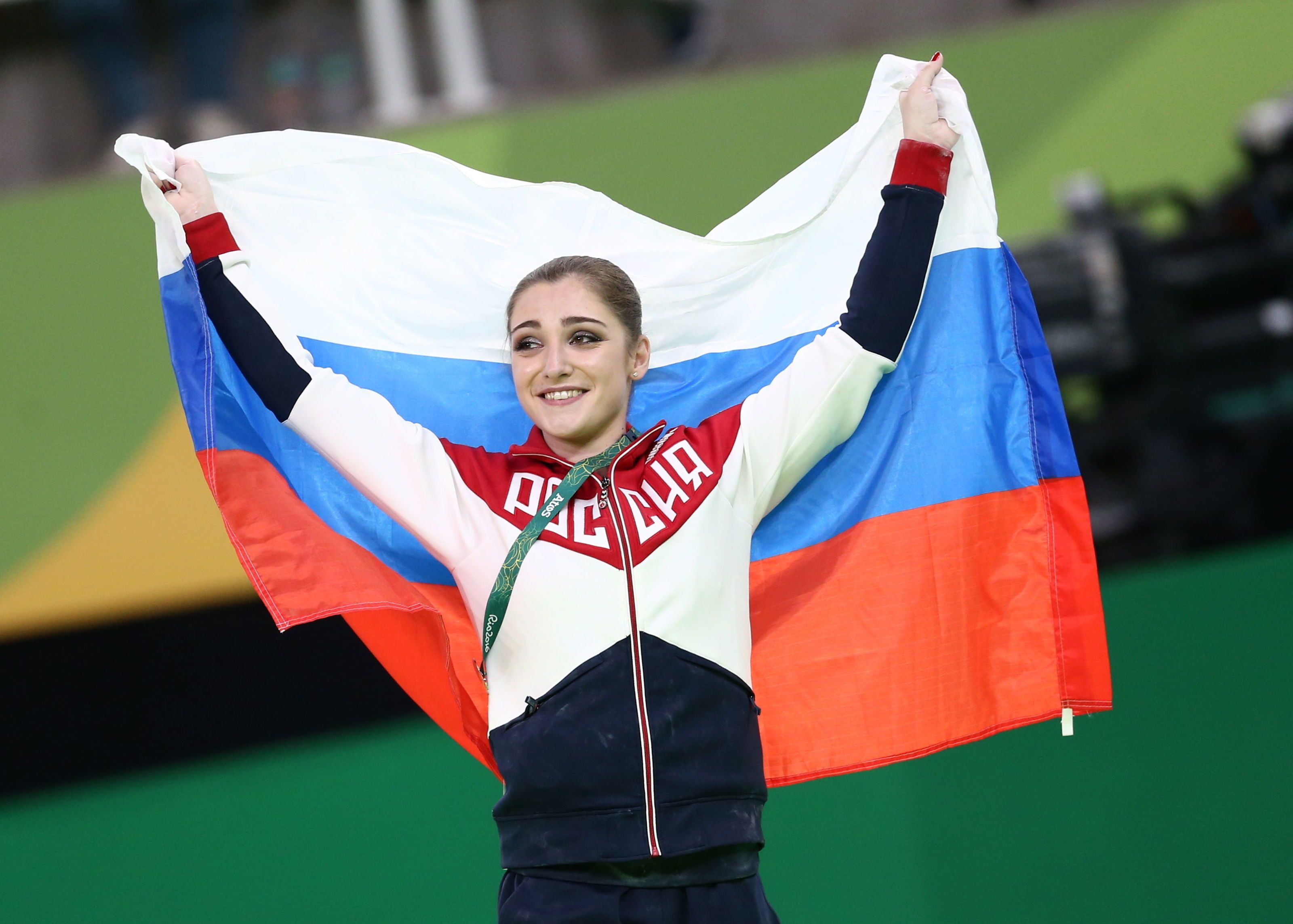 Aliya Mustafina Wins Gold On Uneven Bars At Rio Olympics - Madison ...